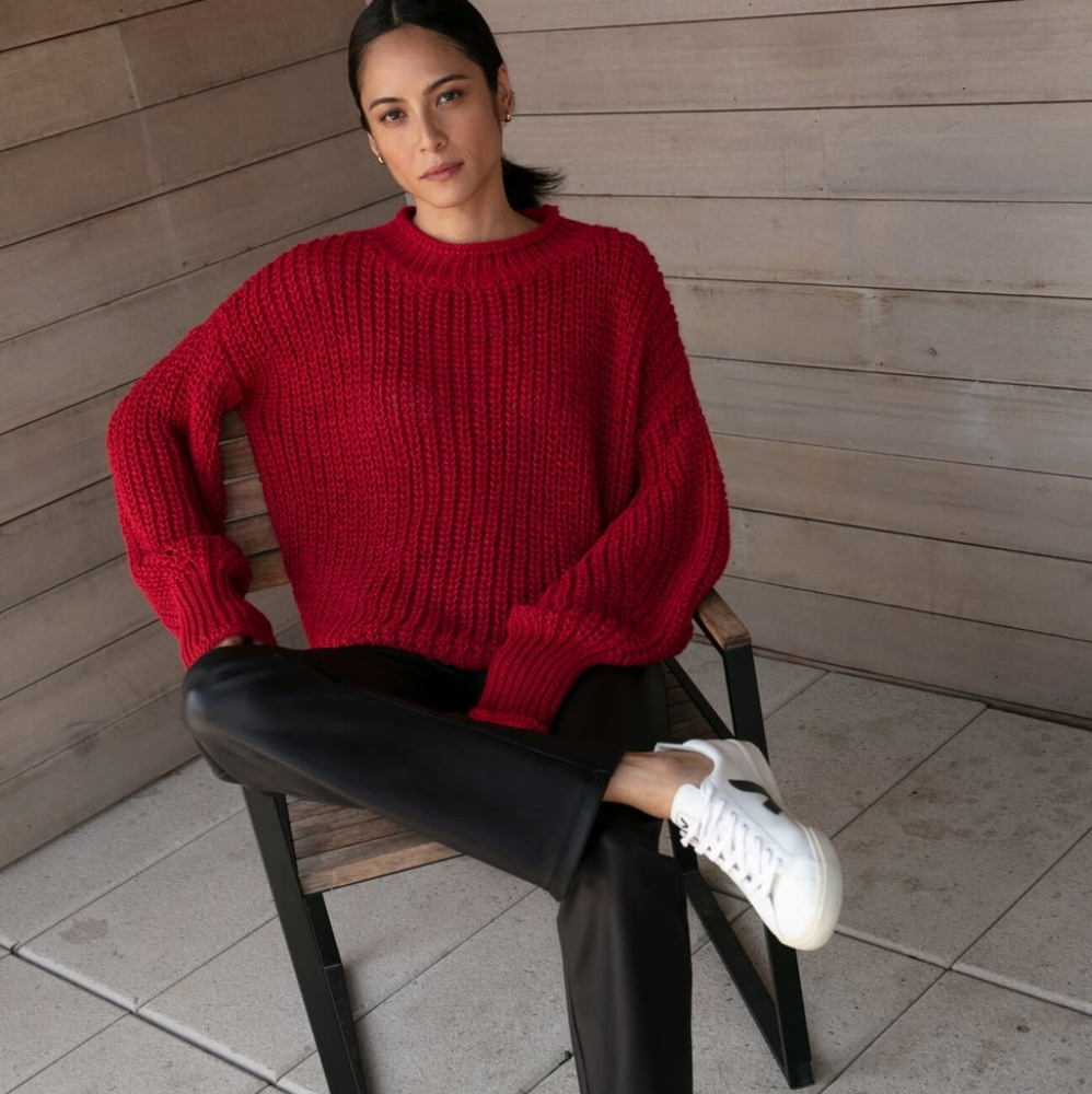 BNWT Marcella Audrey Sweater in red size Large